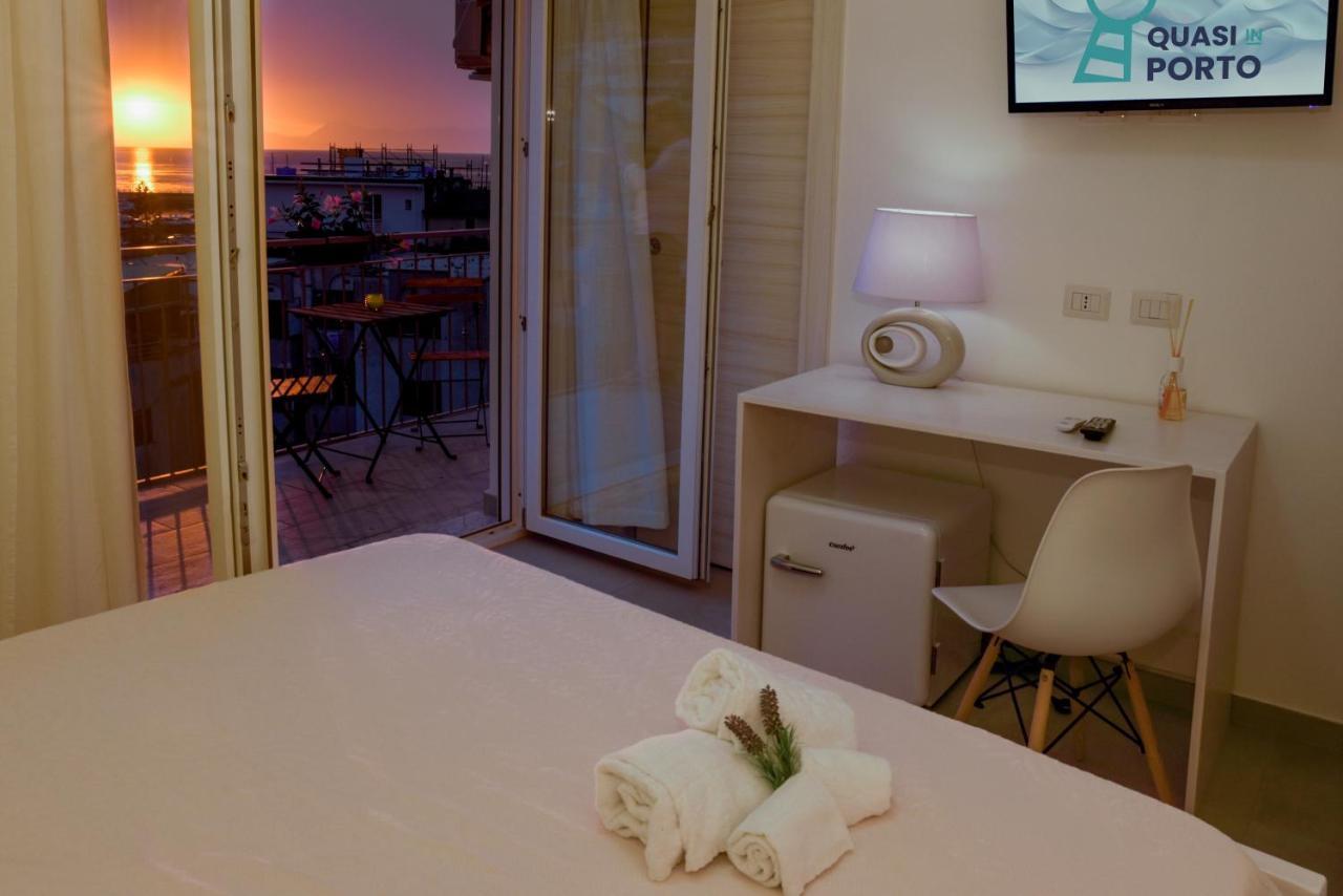 Quasi In Porto Bed & Breakfast Agropoli Bagian luar foto