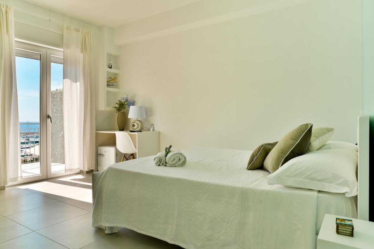 Quasi In Porto Bed & Breakfast Agropoli Bagian luar foto